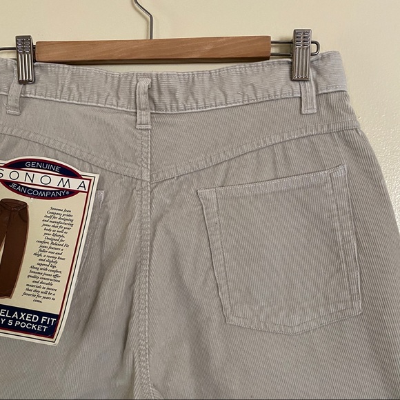 Vintage Corduroy High Waisted Relaxed Fit Jeans - Picture 4 of 5